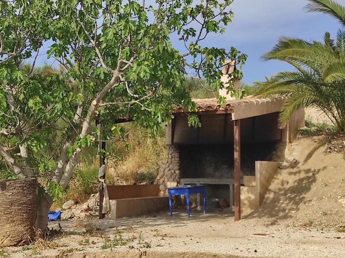 Casa Ramoncico. Finca El Campillo Blanca エクステリア 写真