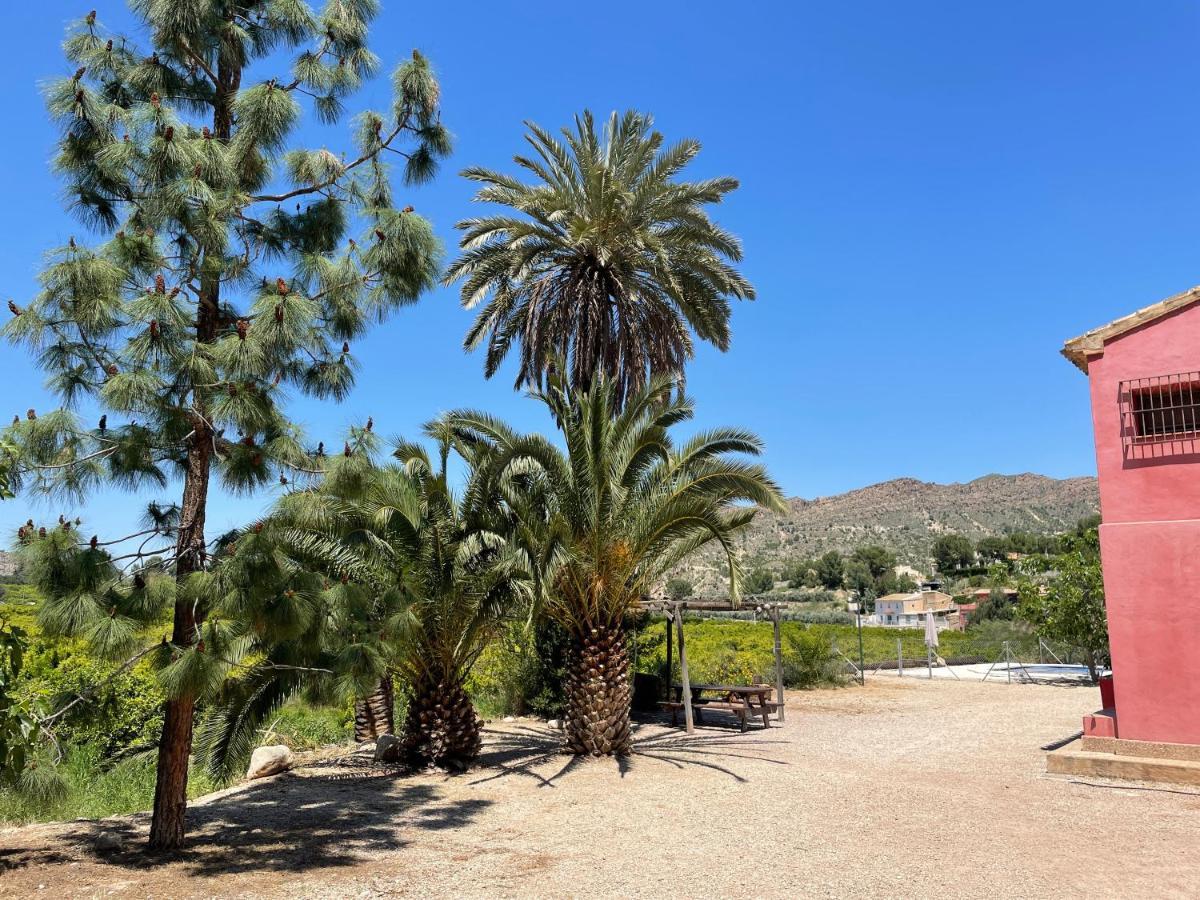Casa Ramoncico. Finca El Campillo Blanca エクステリア 写真
